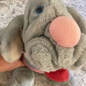Plush Dog Toy with Pink Wrinkles puppet Nose and Red Tongue 1985 not working